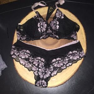 Front close racer back bra w/ matching panties